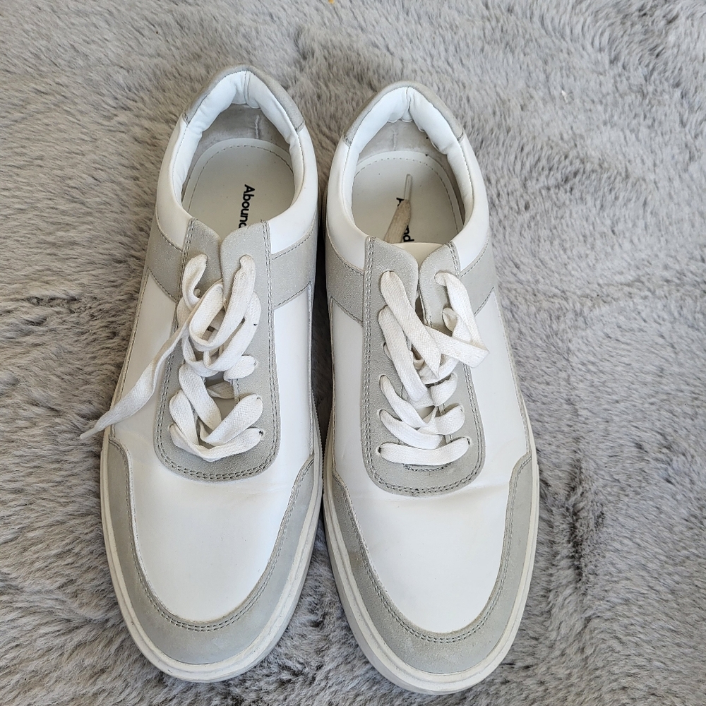 Abound White and Gray Classic Design Sneakers